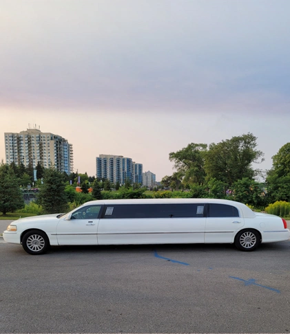 Best SUVs Transportation Services in Brampton, ON